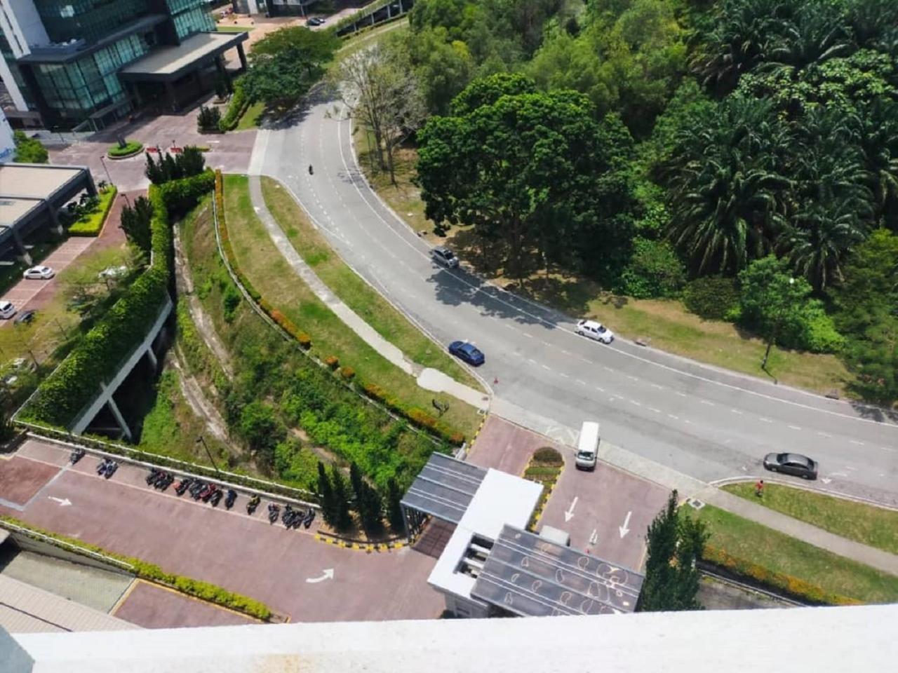 Shaftesbury Residences Cyberjaya Studio Suites Free Parking 外观 照片